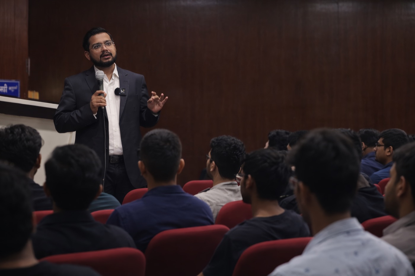 Yash Jain conducting a CFA seminar at QuintEdge